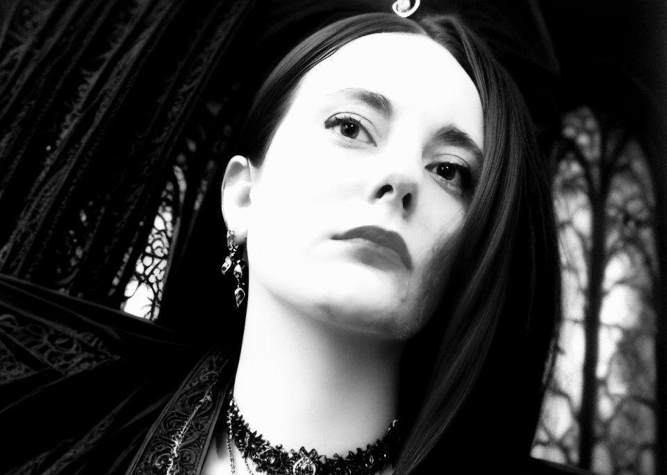 Poezie: două poeme de Alexandra Medaru @ O mie de semne